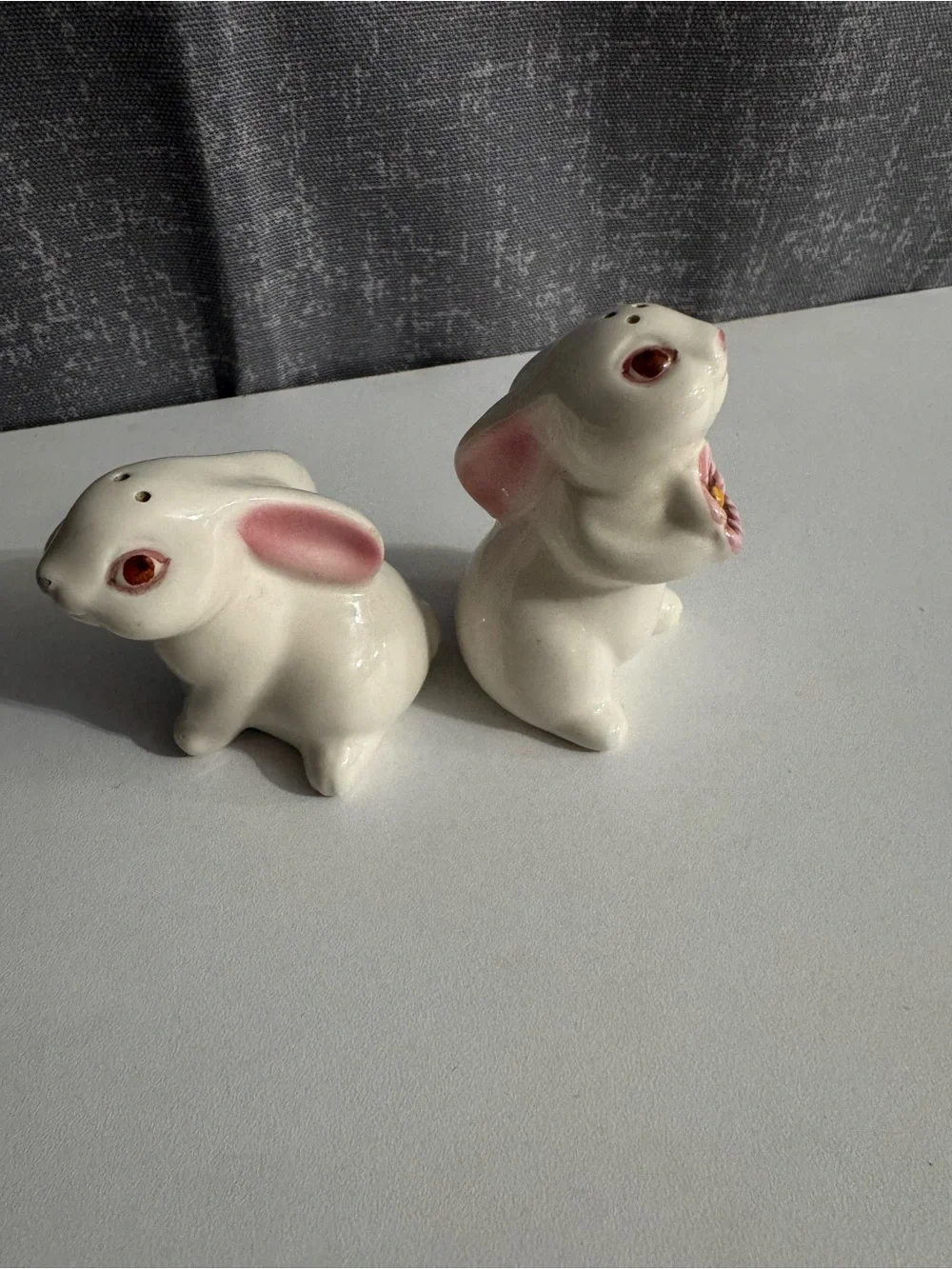 Vintage Avon Ceramic Bunny salt and pepper set with Pink Accents